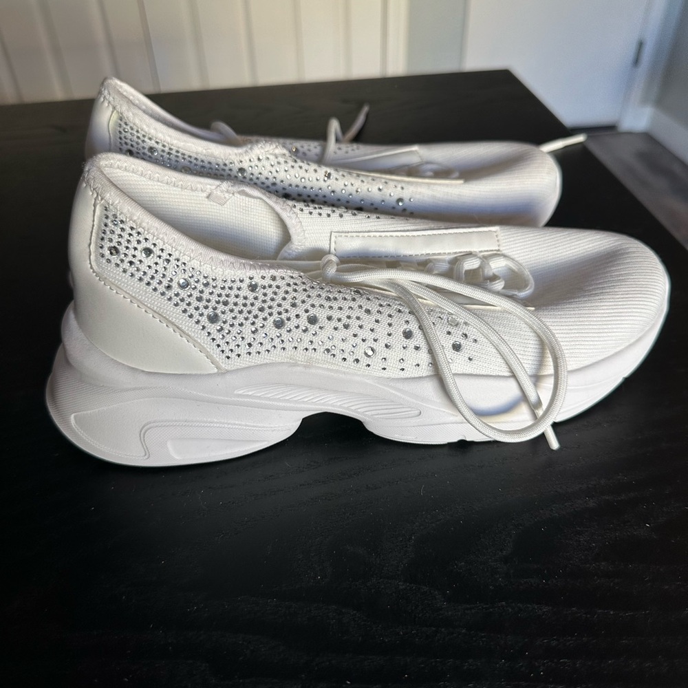 White rhinestone sneakers W size 8